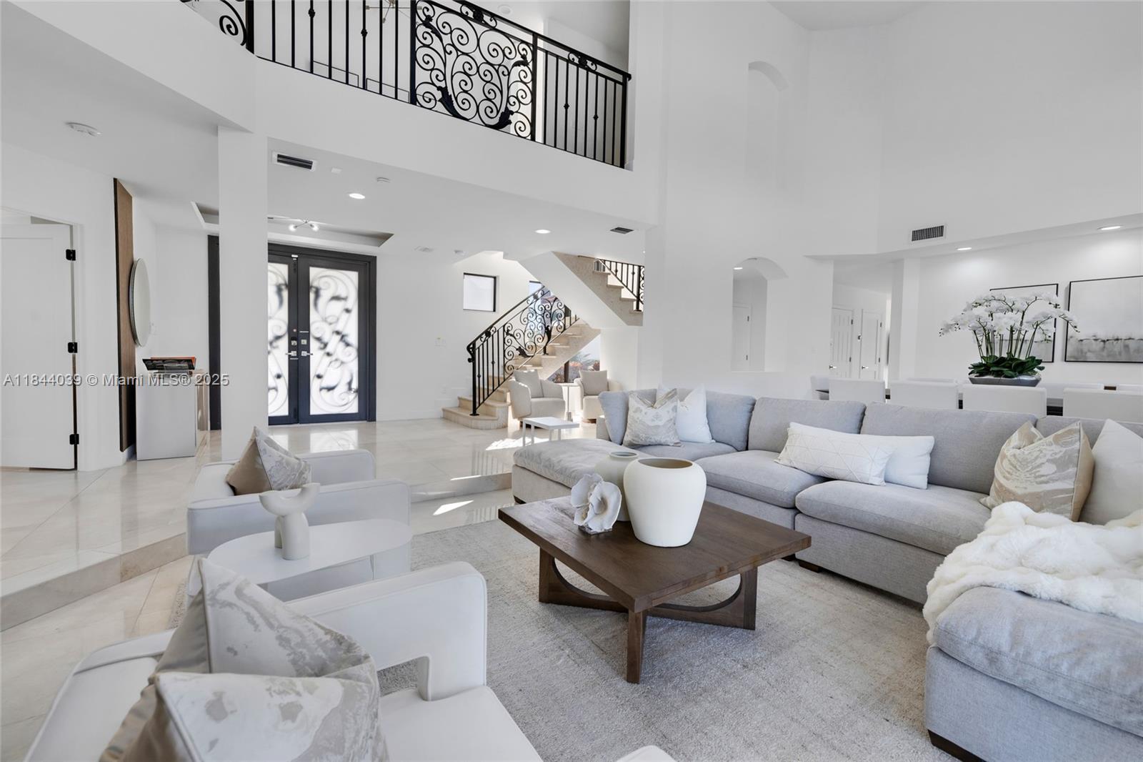 MILLER DRIVE ESTATES - Residential