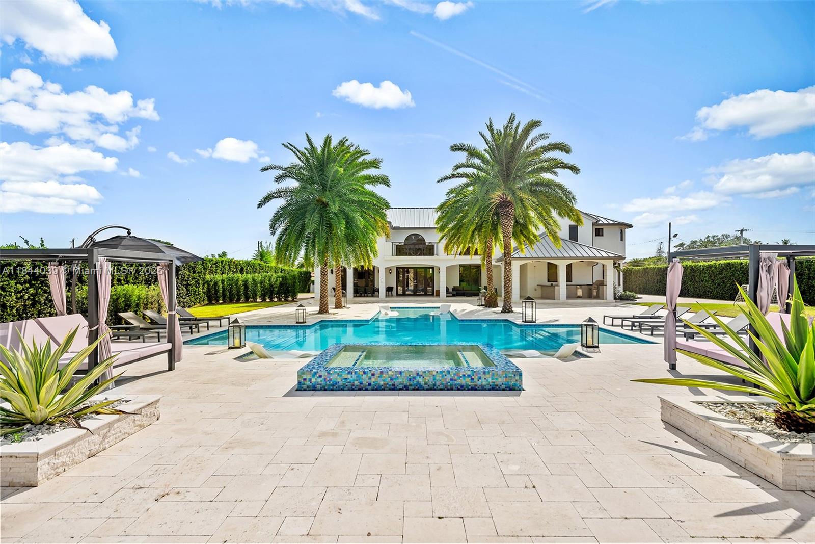 MILLER DRIVE ESTATES - Residential