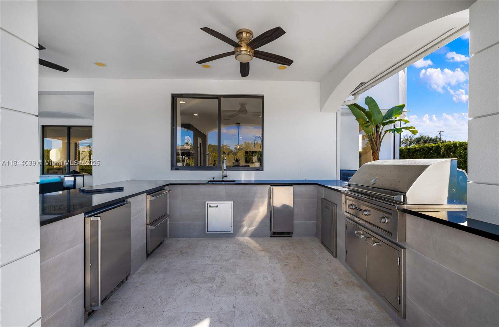 MILLER DRIVE ESTATES - Residential