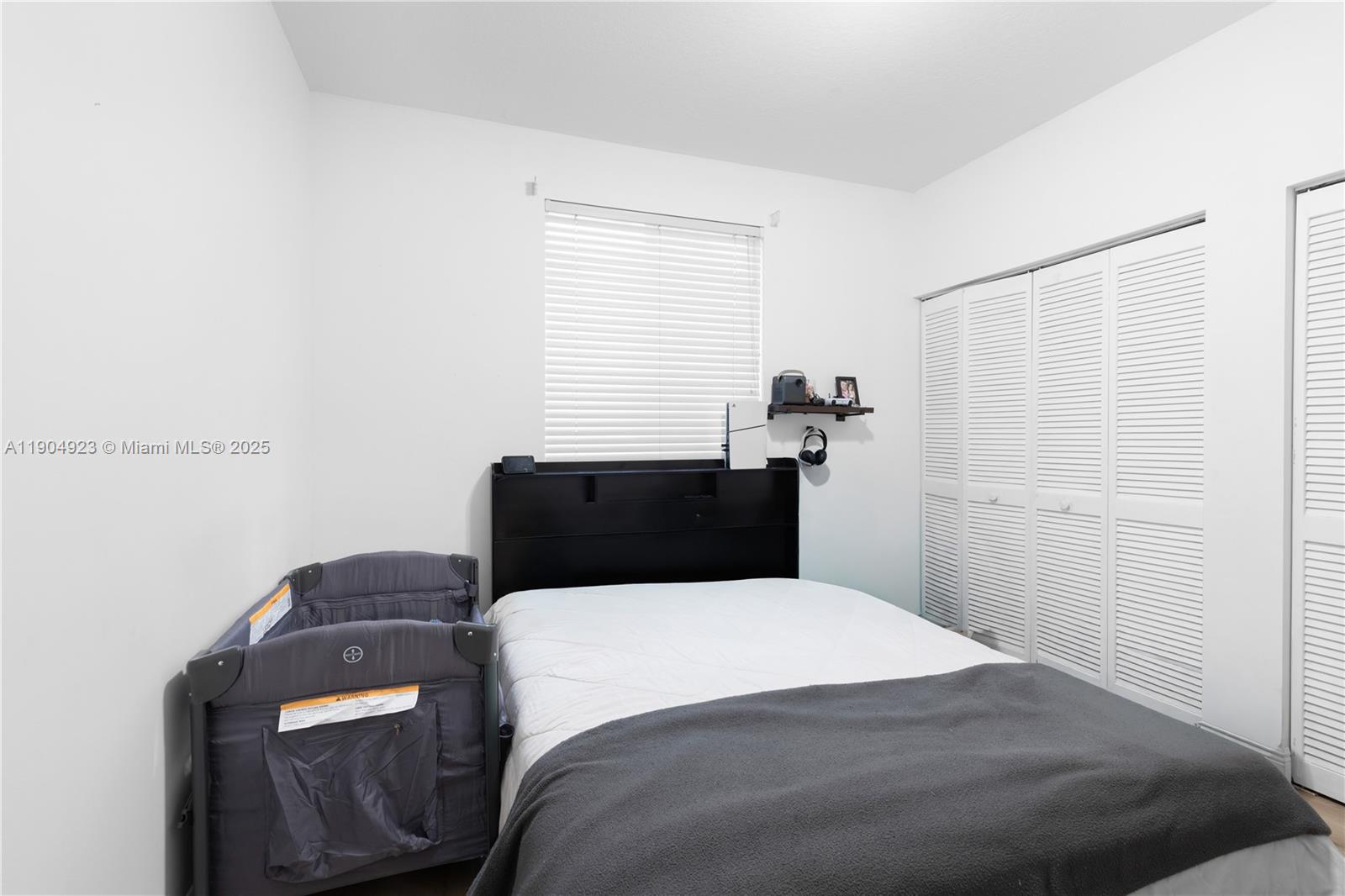 SECTOR 6 EAST - Residential