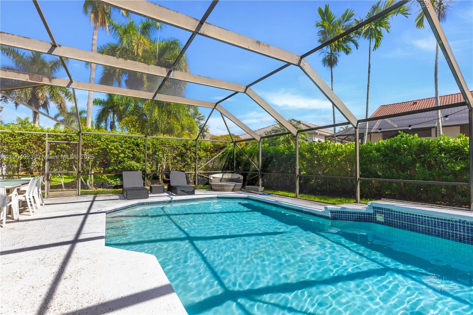 SECTOR 6 EAST - Residential