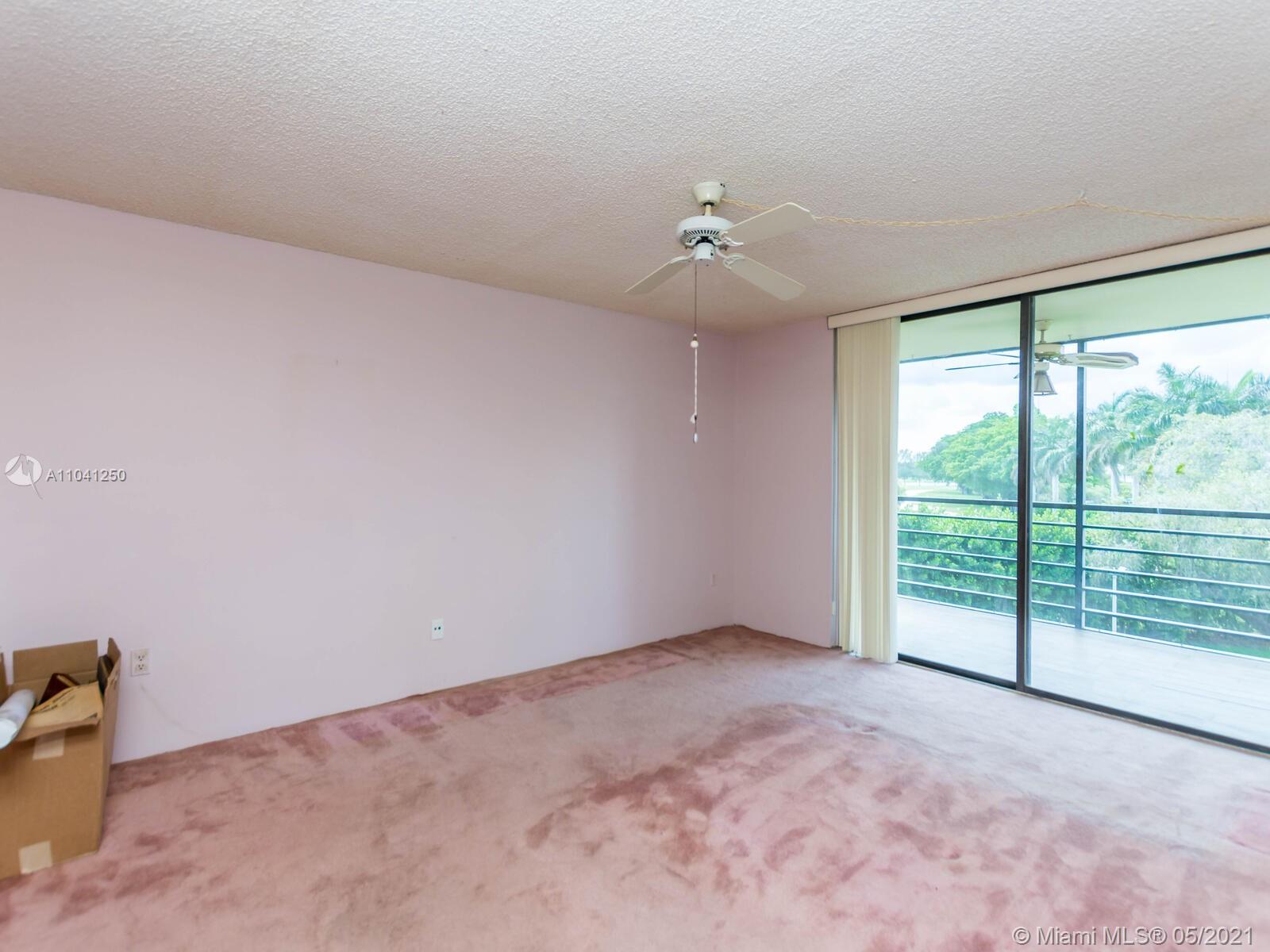 PARK PLACE #4 CONDO - Residential