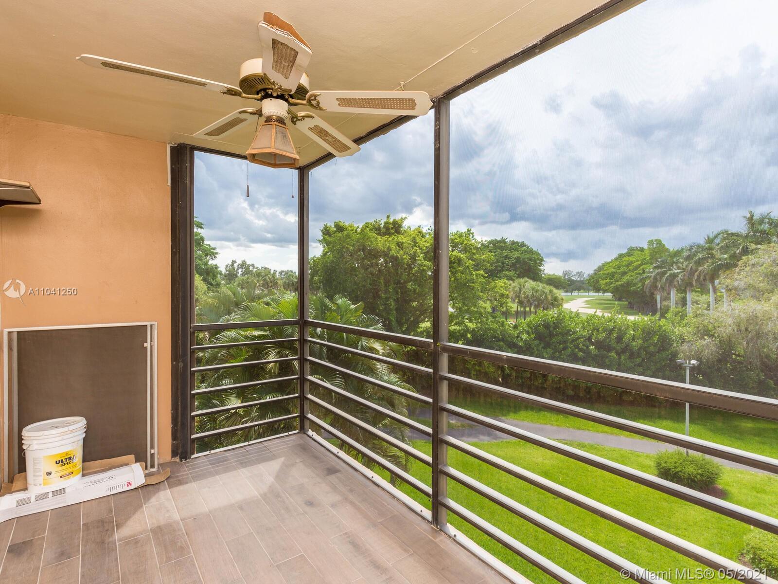 PARK PLACE #4 CONDO - Residential