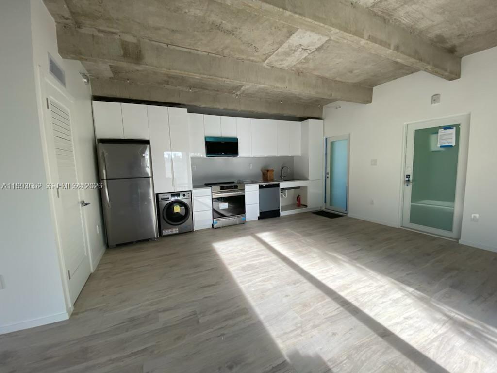 363 WASHINGTON AVE CONDO - Residential Lease