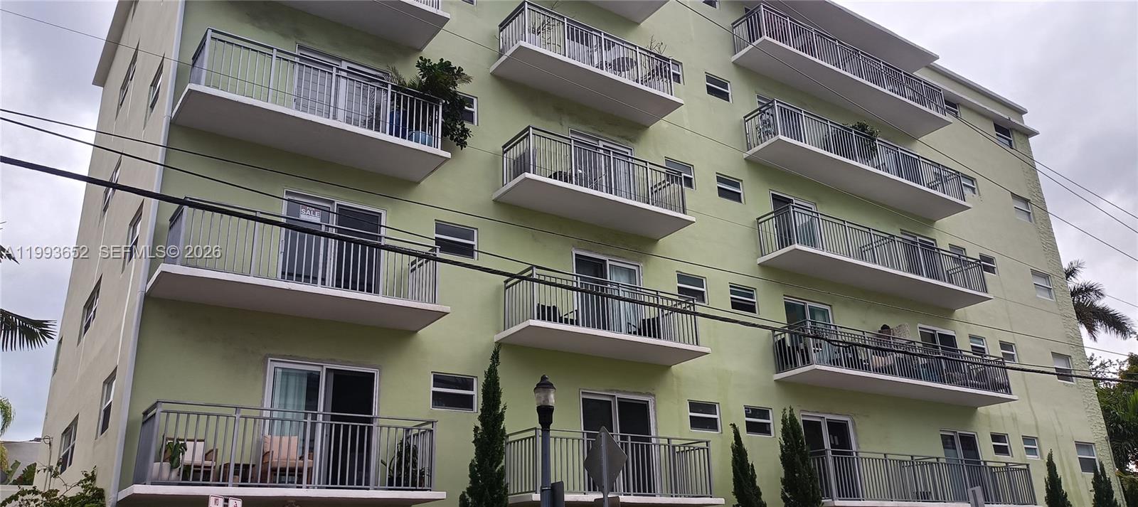 363 WASHINGTON AVE CONDO - Residential Lease