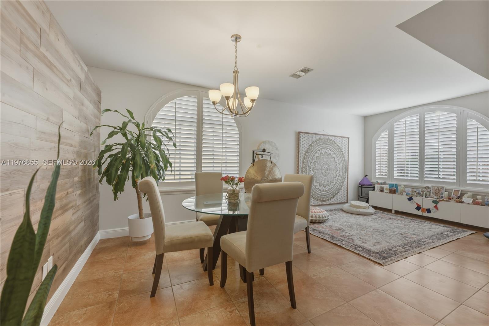 TOWNGATE - Residential