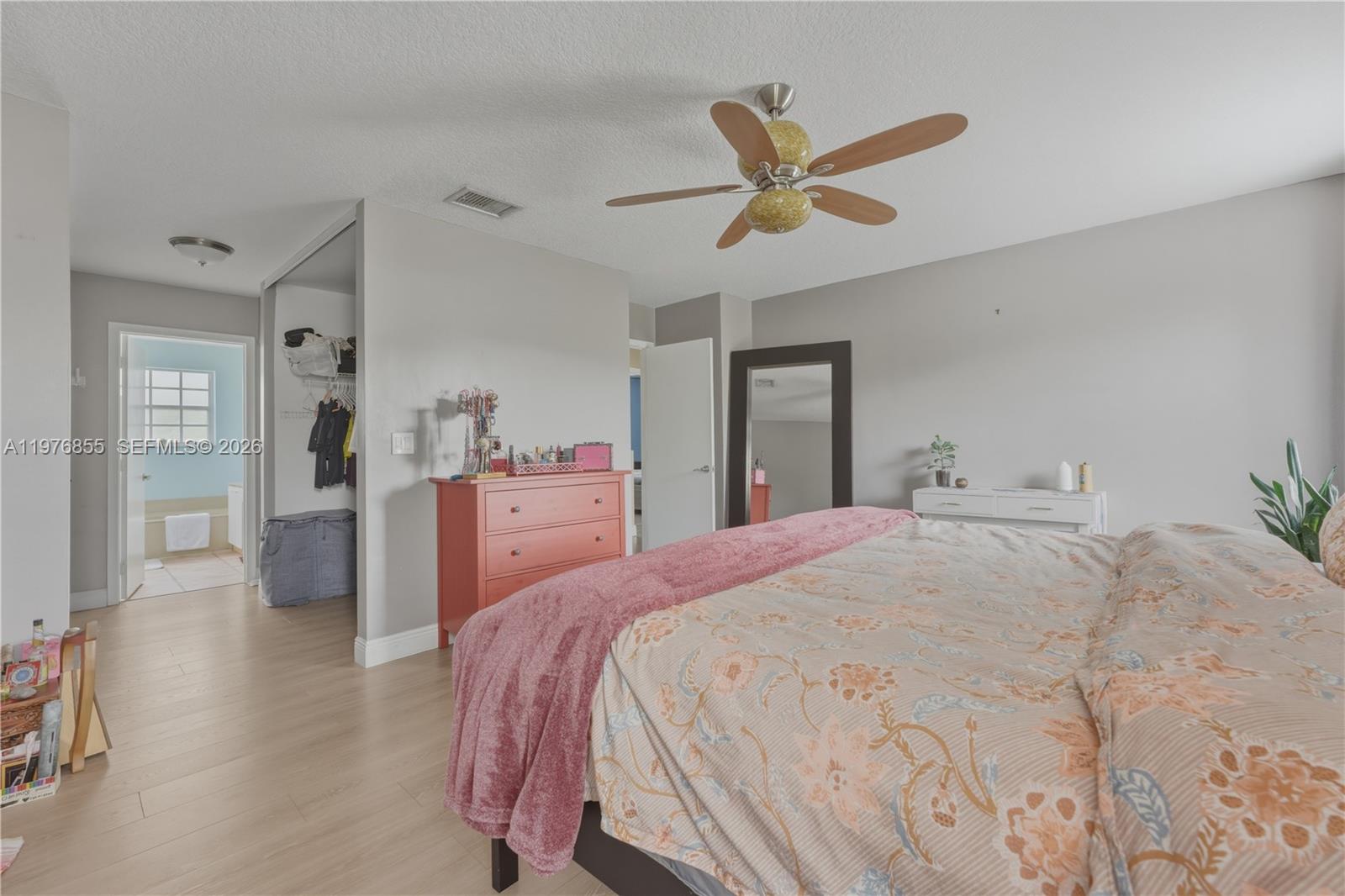 TOWNGATE - Residential