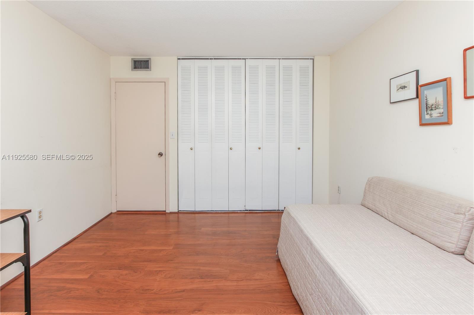 COMMODORE PLAZA CONDO - Residential