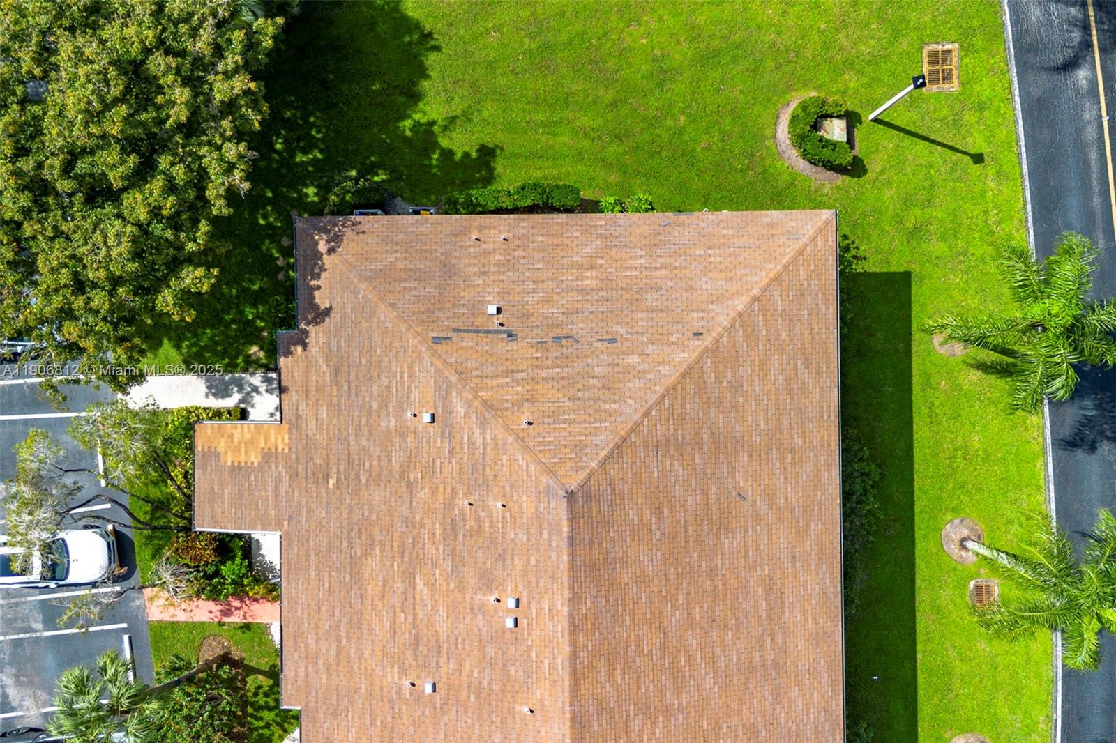 PALM GREENS AT VILLA DEL - Residential