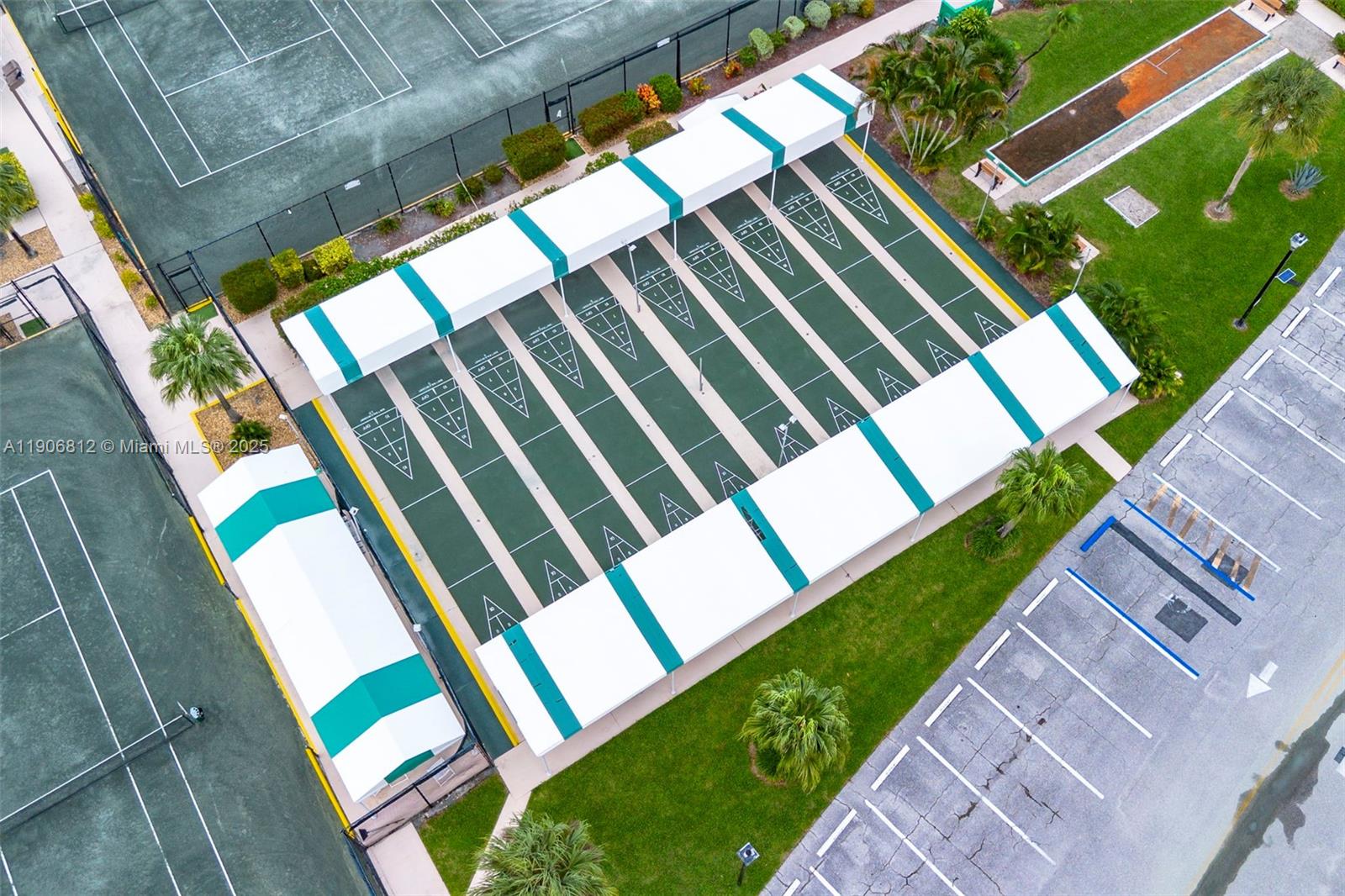 PALM GREENS AT VILLA DEL - Residential