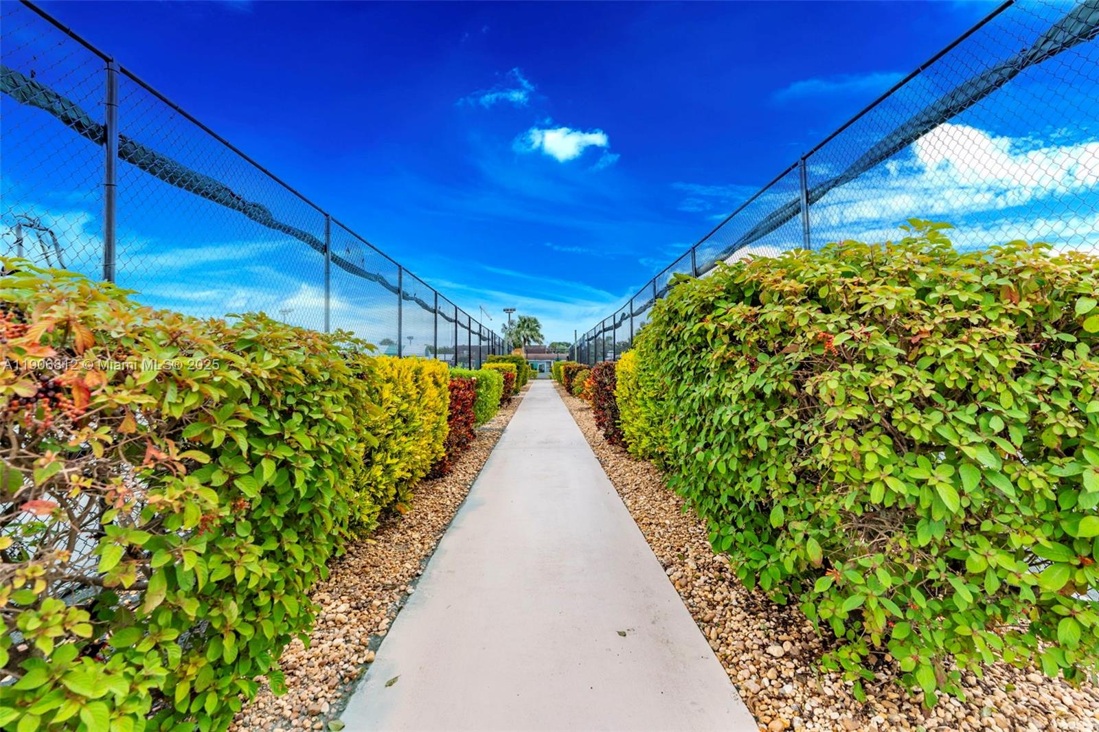 PALM GREENS AT VILLA DEL - Residential