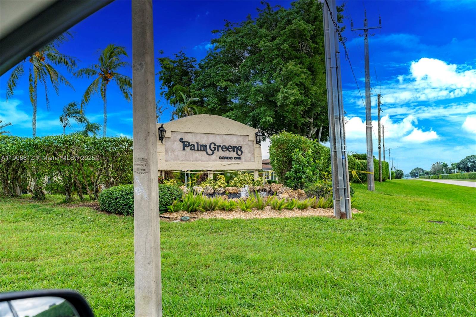 PALM GREENS AT VILLA DEL - Residential