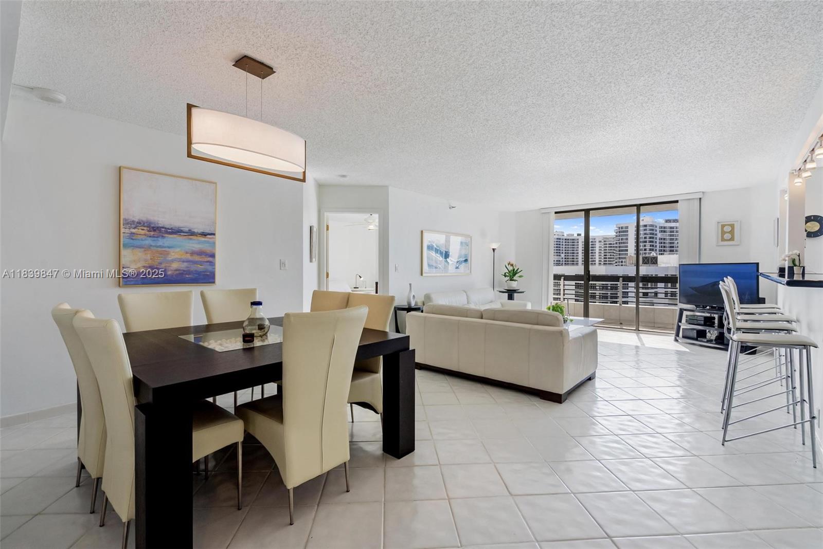 MYSTIC POINTE TOWER 500 C - Residential