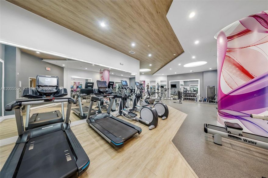PORTSVIEW AT AVENTURA 3/2 
GREAT SCHOOL DISTRICT
CALL L.A FOR SHOWINGS