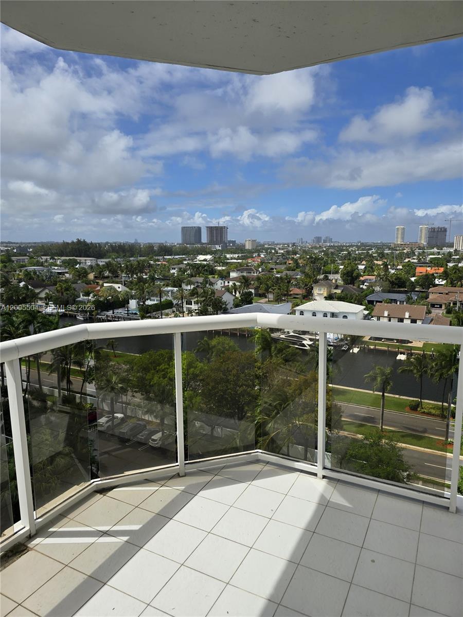 PORTSVIEW @ THE WATERWAYS - Residential