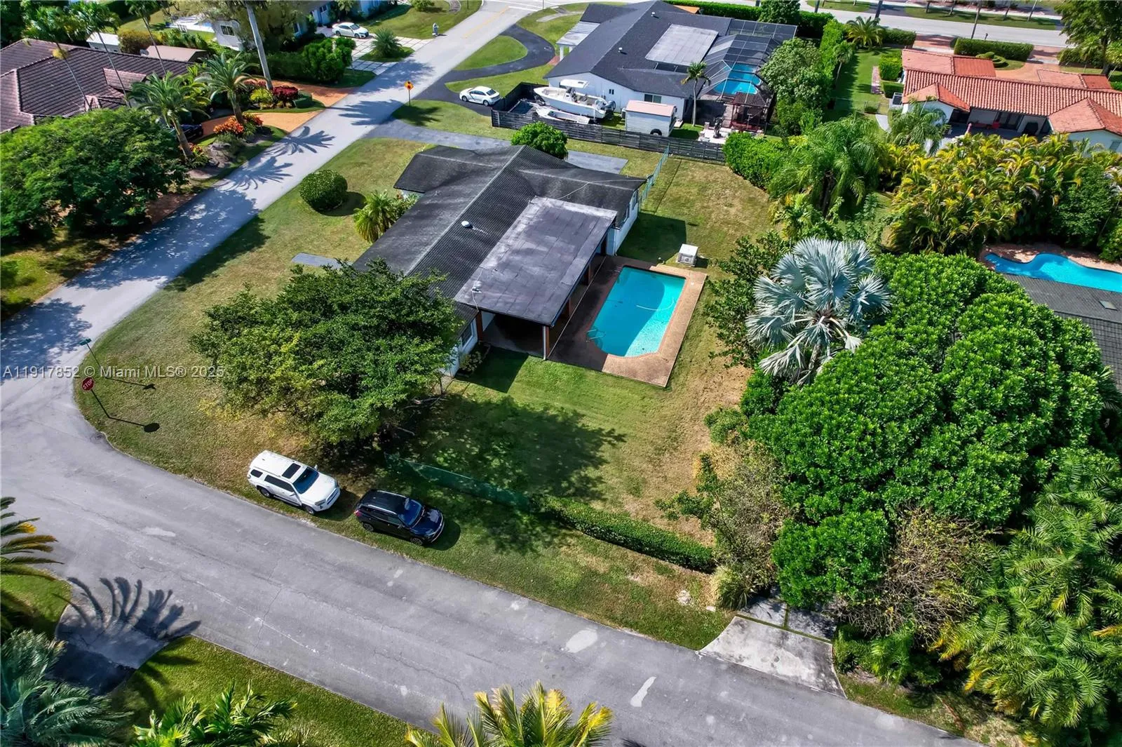 Miami, Florida 33176, United States, 3 Bedrooms Bedrooms, ,2 BathroomsBathrooms,Residential,Active,246412