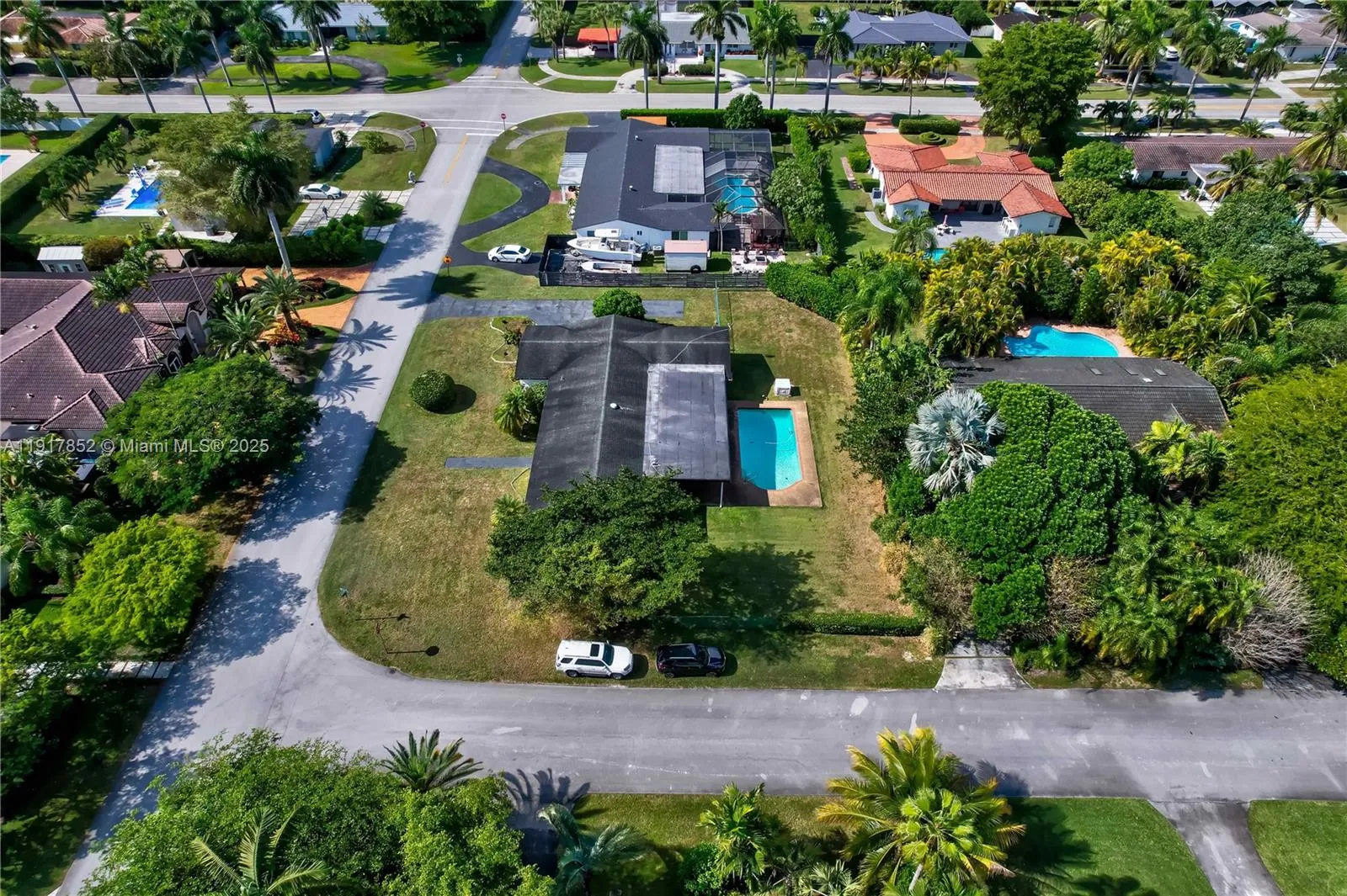 Miami, Florida 33176, United States, 3 Bedrooms Bedrooms, ,2 BathroomsBathrooms,Residential,Active,246412