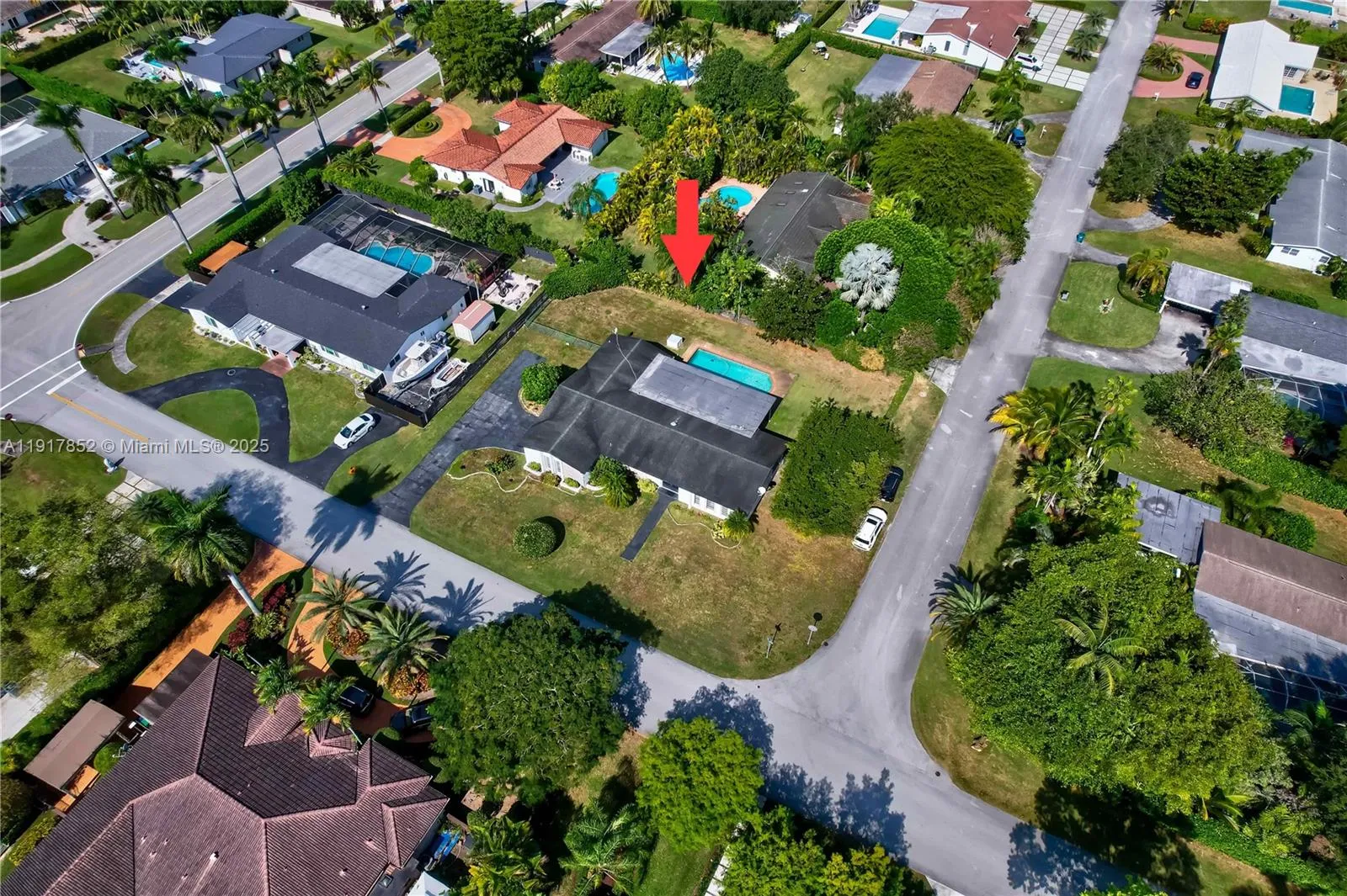 Miami, Florida 33176, United States, 3 Bedrooms Bedrooms, ,2 BathroomsBathrooms,Residential,Active,246412