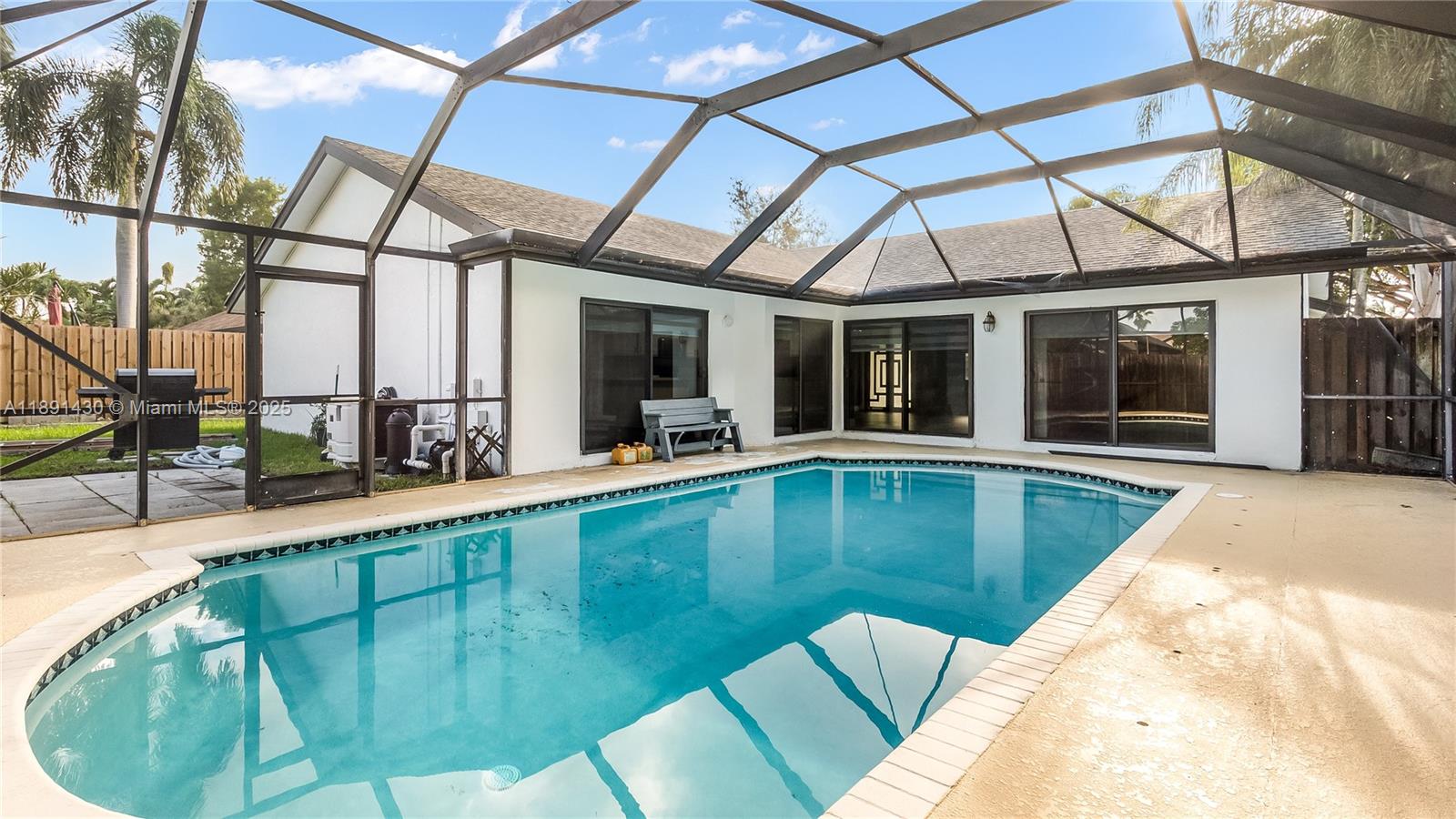 HILLS OF WELLEBY - Residential