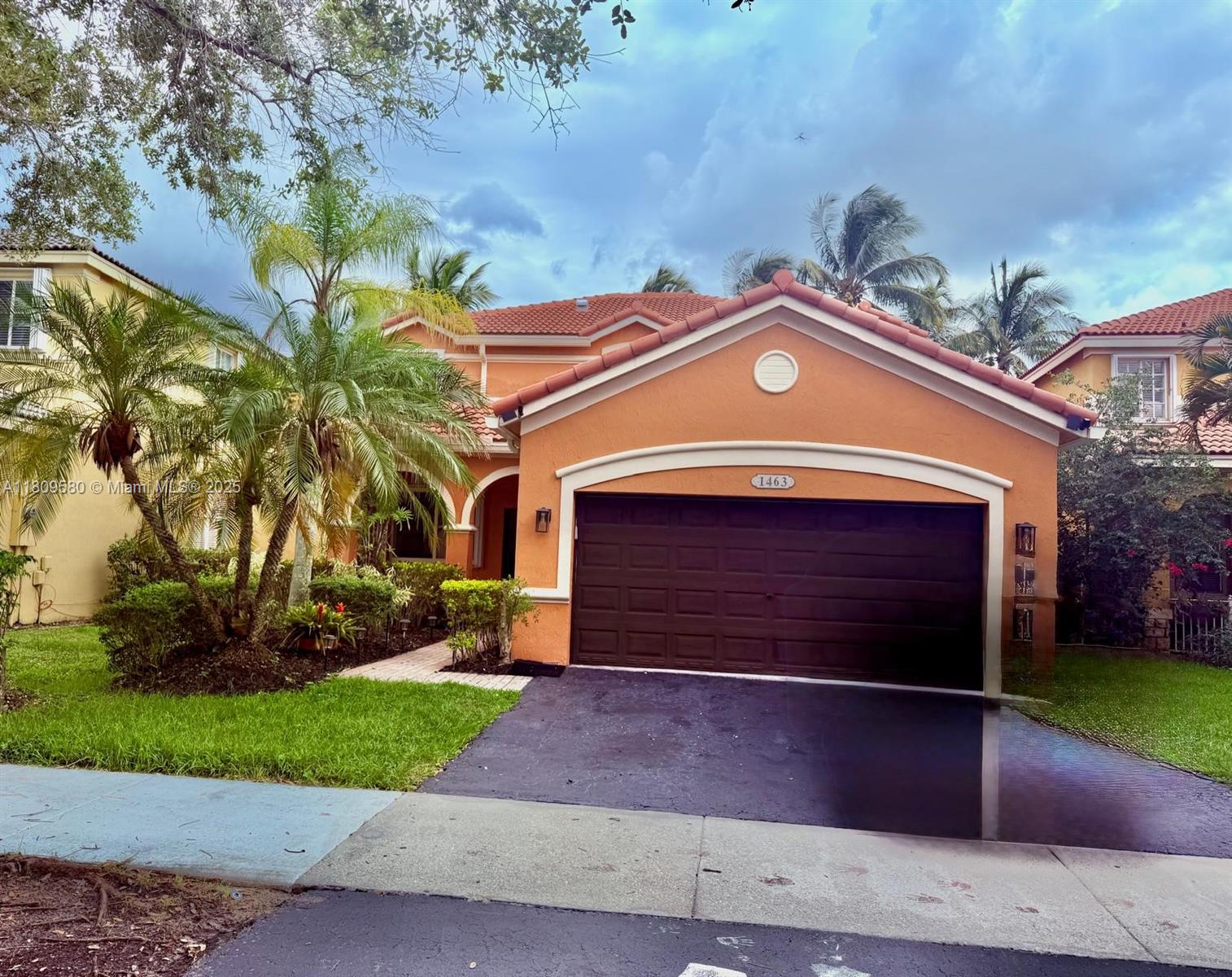 Rental Property at 1463 Banyan Way 1463, Weston, Broward County, Florida - Bedrooms: 4 
Bathrooms: 3  - $5,250 MO.