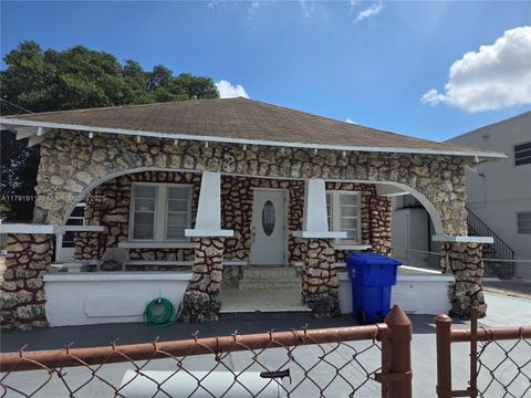 1922 NW 4th St Miami FL 33125