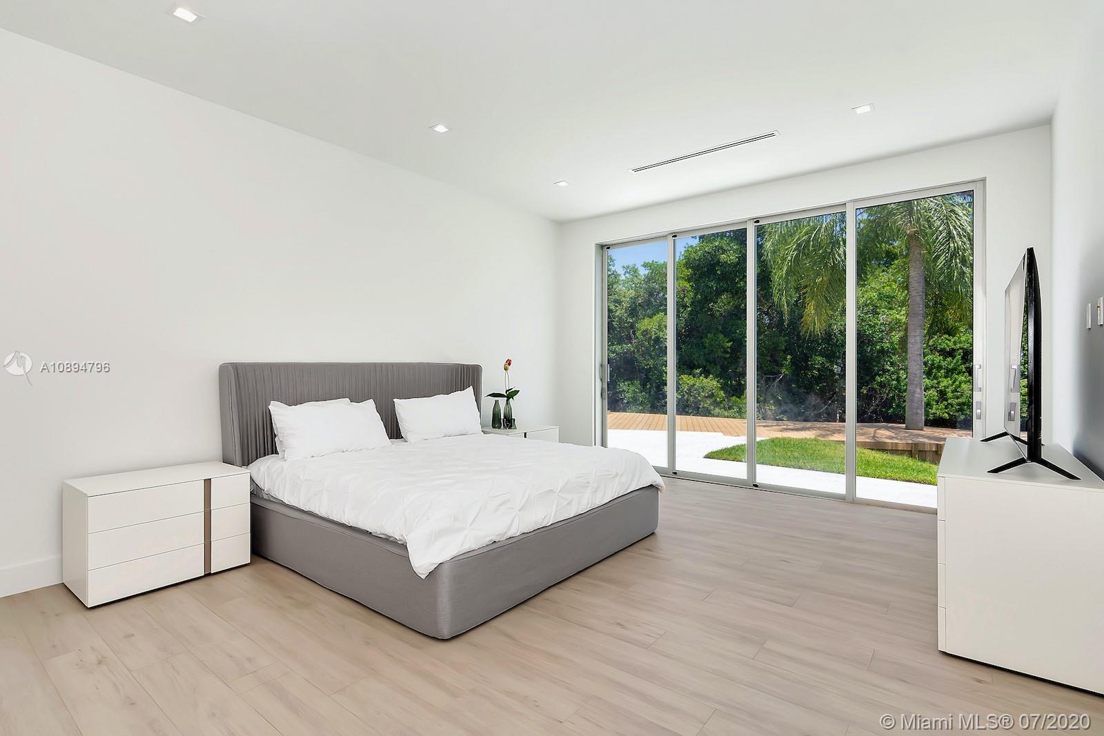 ENCHANTED LAKE SEC 4 - Residential