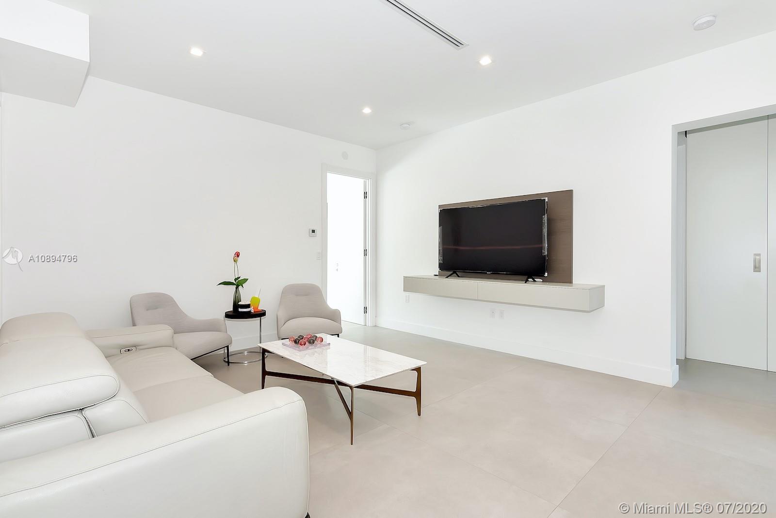 ENCHANTED LAKE SEC 4 - Residential