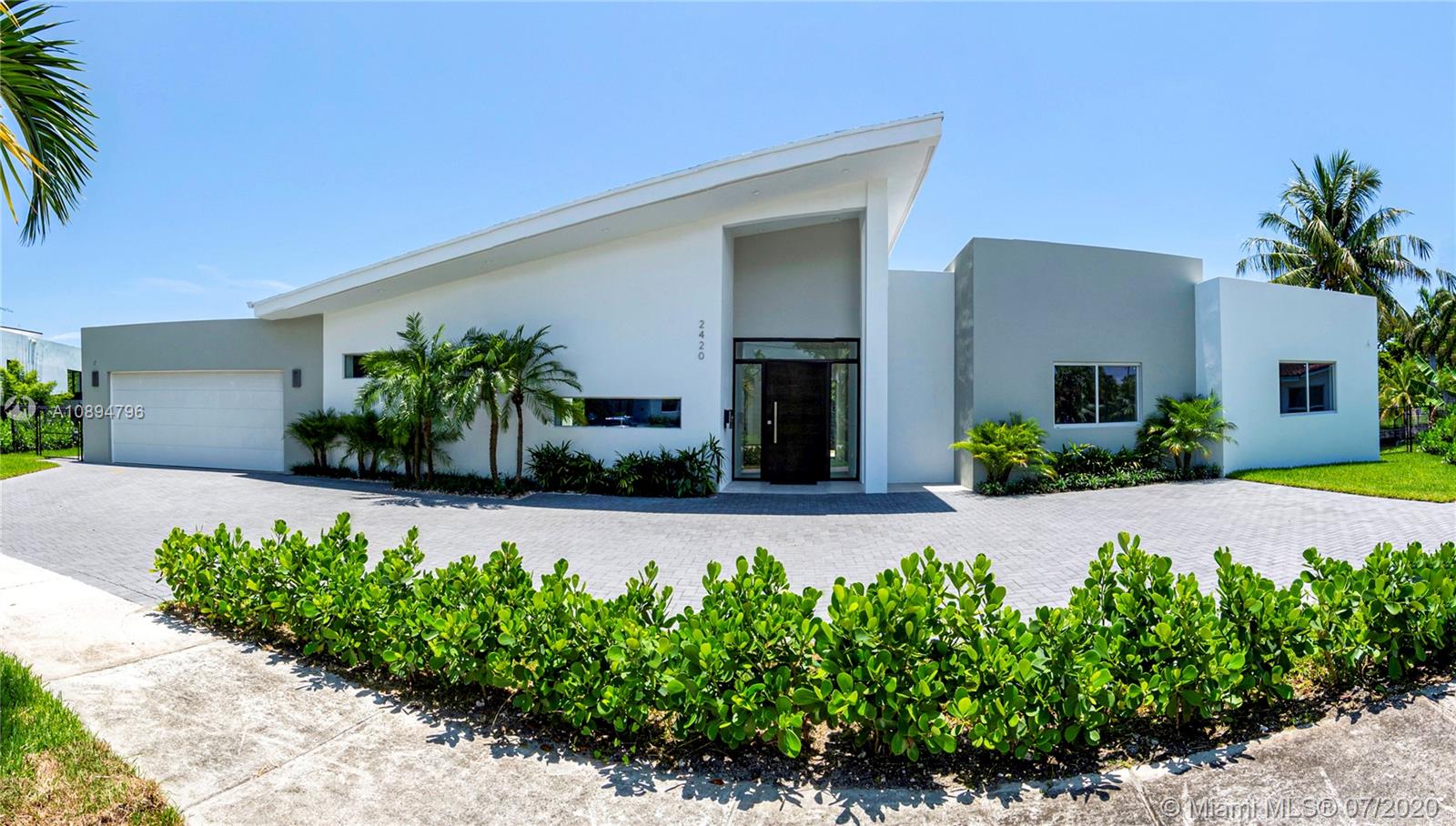 ENCHANTED LAKE SEC 4 - Residential