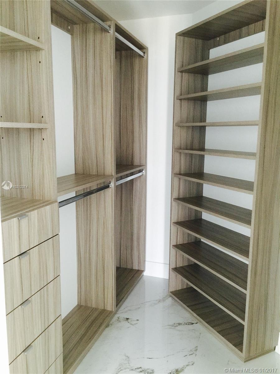 Brickellhouse - Residential Lease