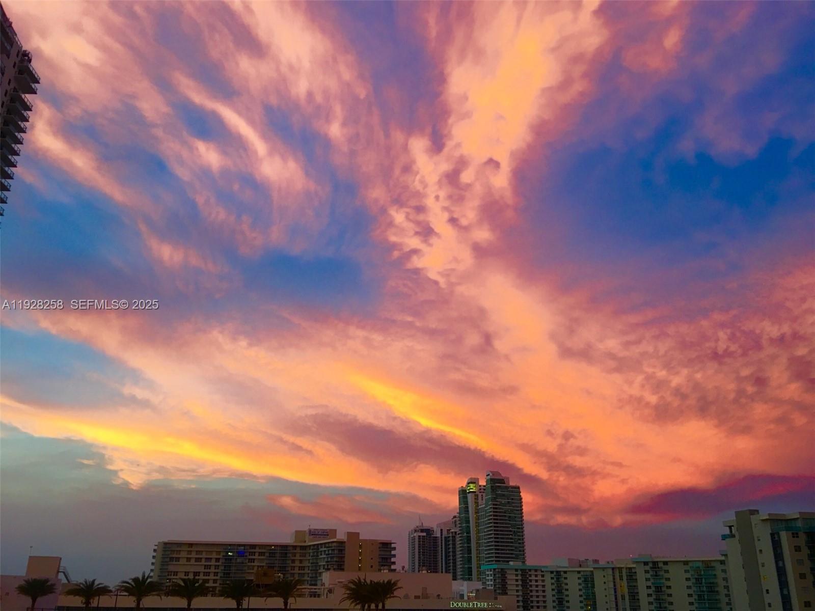 IMPERIAL TOWERS NORTH CON - Residential