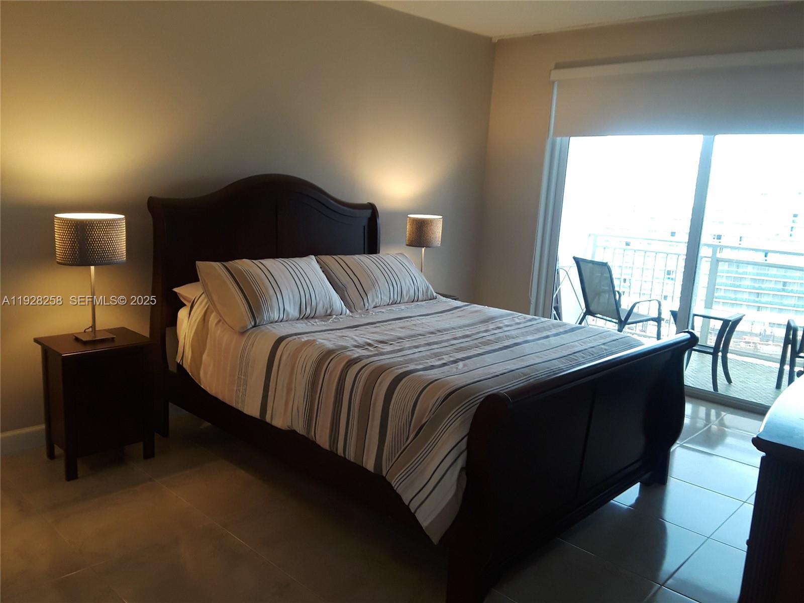 IMPERIAL TOWERS NORTH CON - Residential