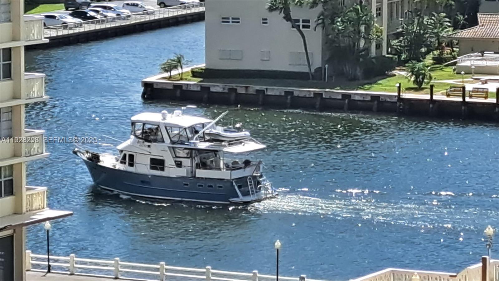 IMPERIAL TOWERS NORTH CON - Residential