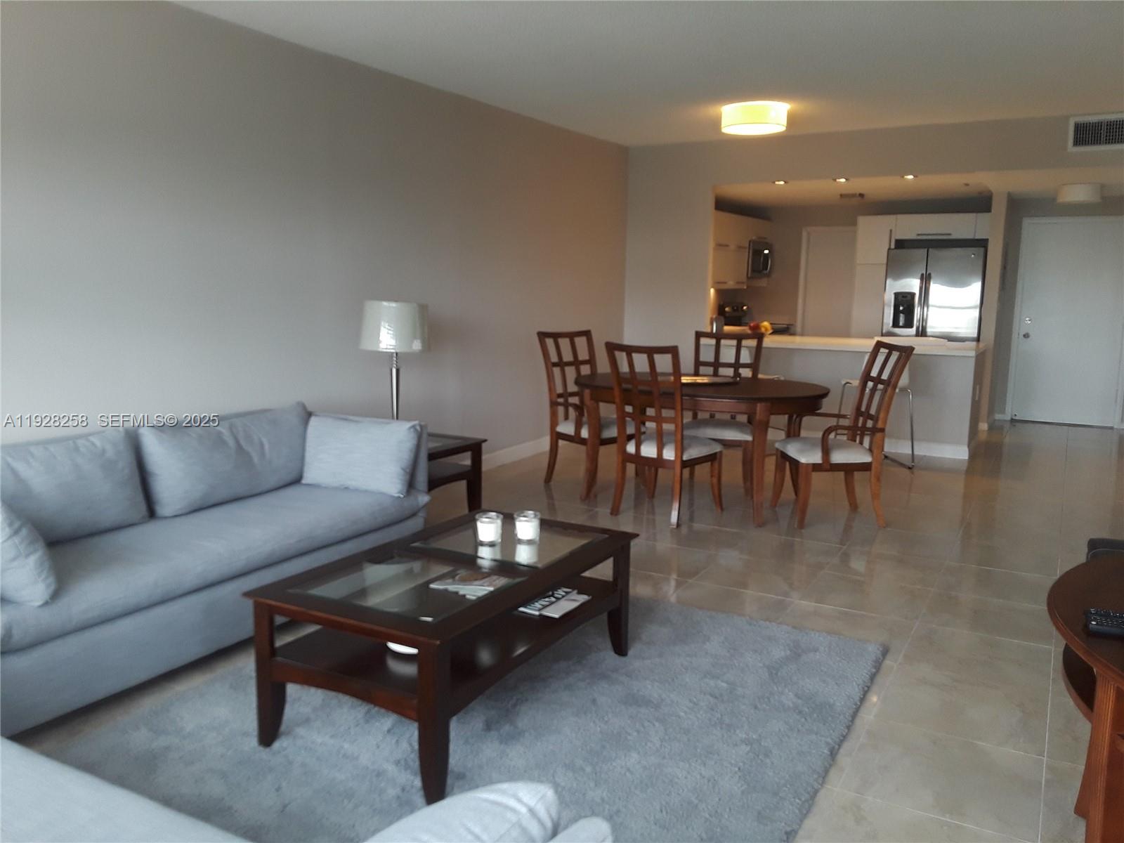 IMPERIAL TOWERS NORTH CON - Residential