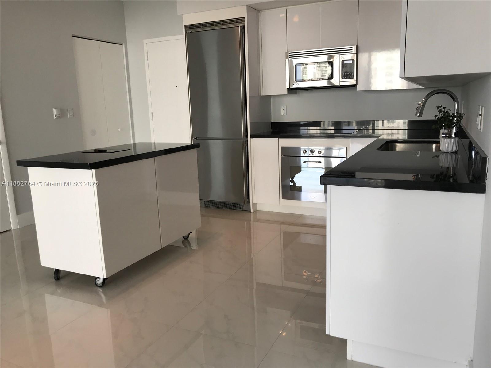MINT CONDO - Residential Lease