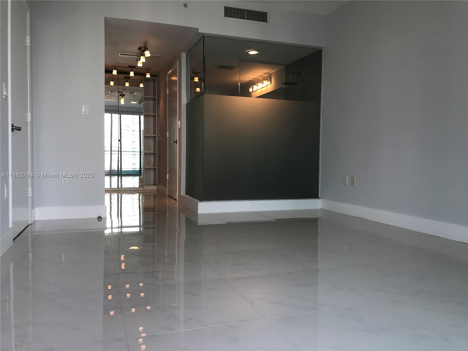 MINT CONDO - Residential Lease