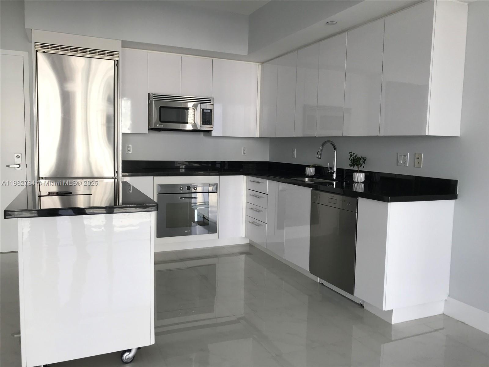 MINT CONDO - Residential Lease