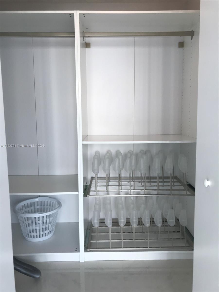 MINT CONDO - Residential Lease