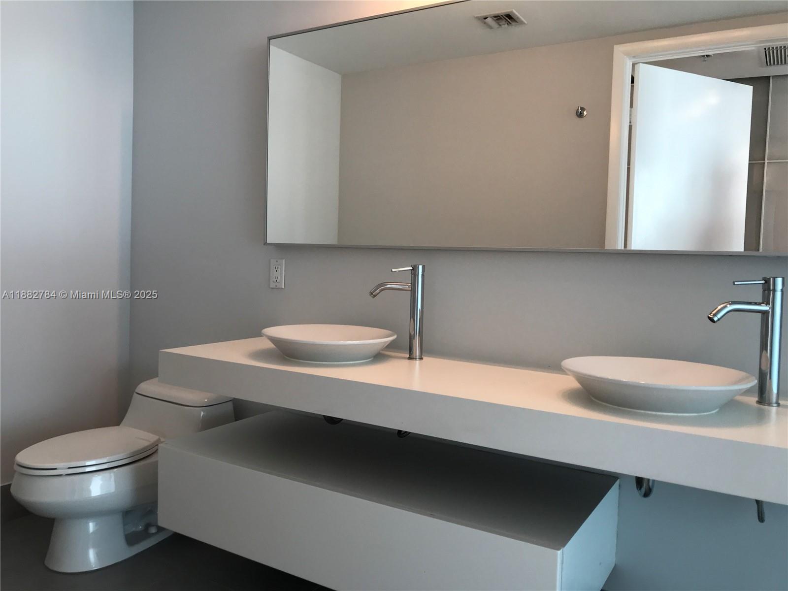 MINT CONDO - Residential Lease