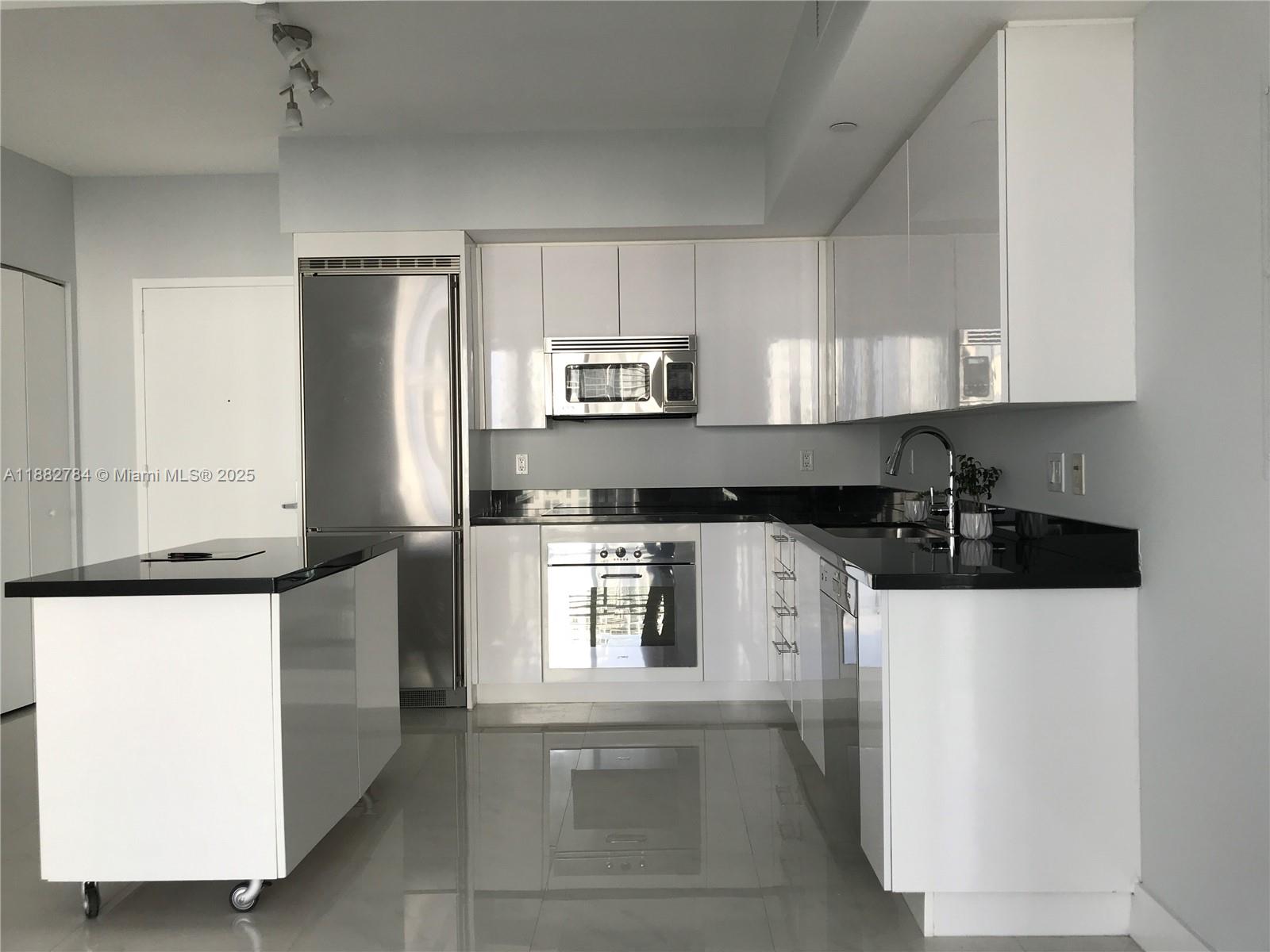MINT CONDO - Residential Lease