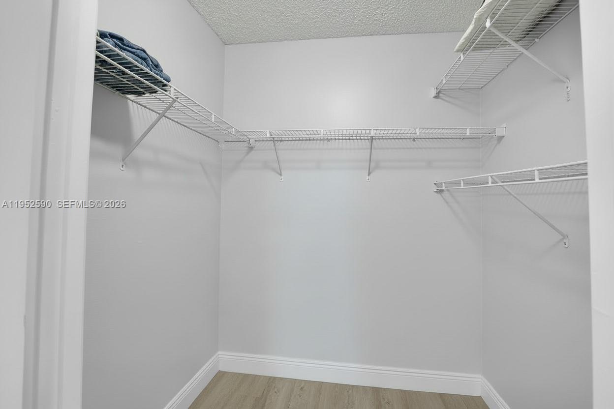 SUMMERBREEZE CONDO - Residential