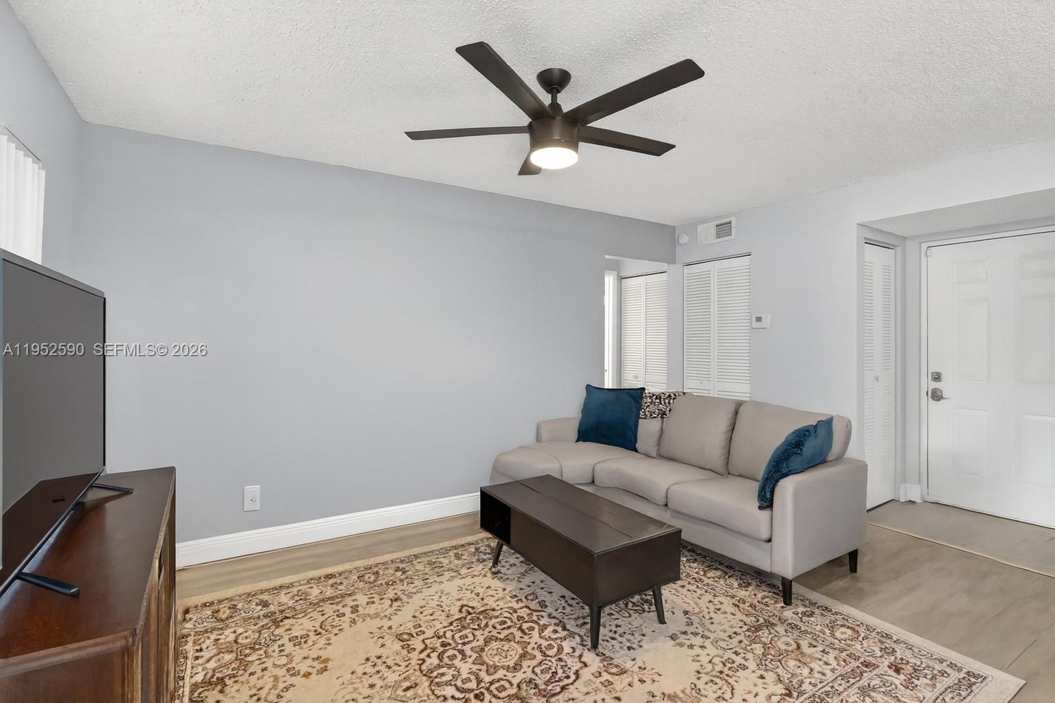 SUMMERBREEZE CONDO - Residential