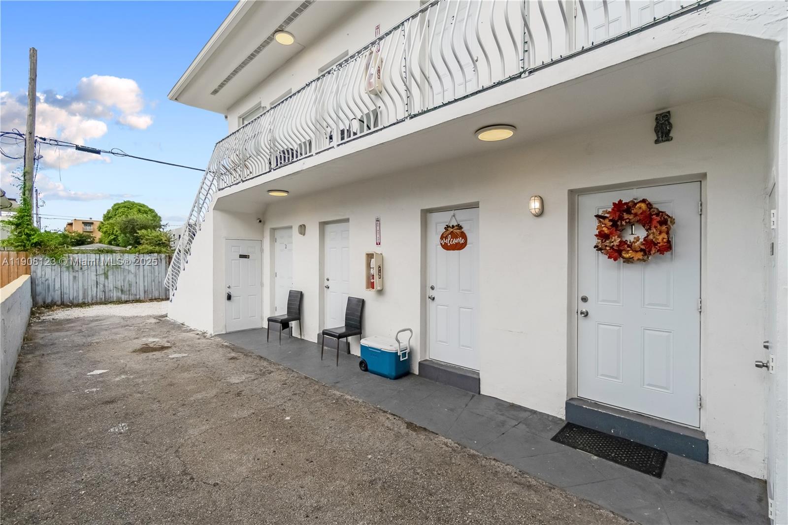 E J CARTERS - Residential Income