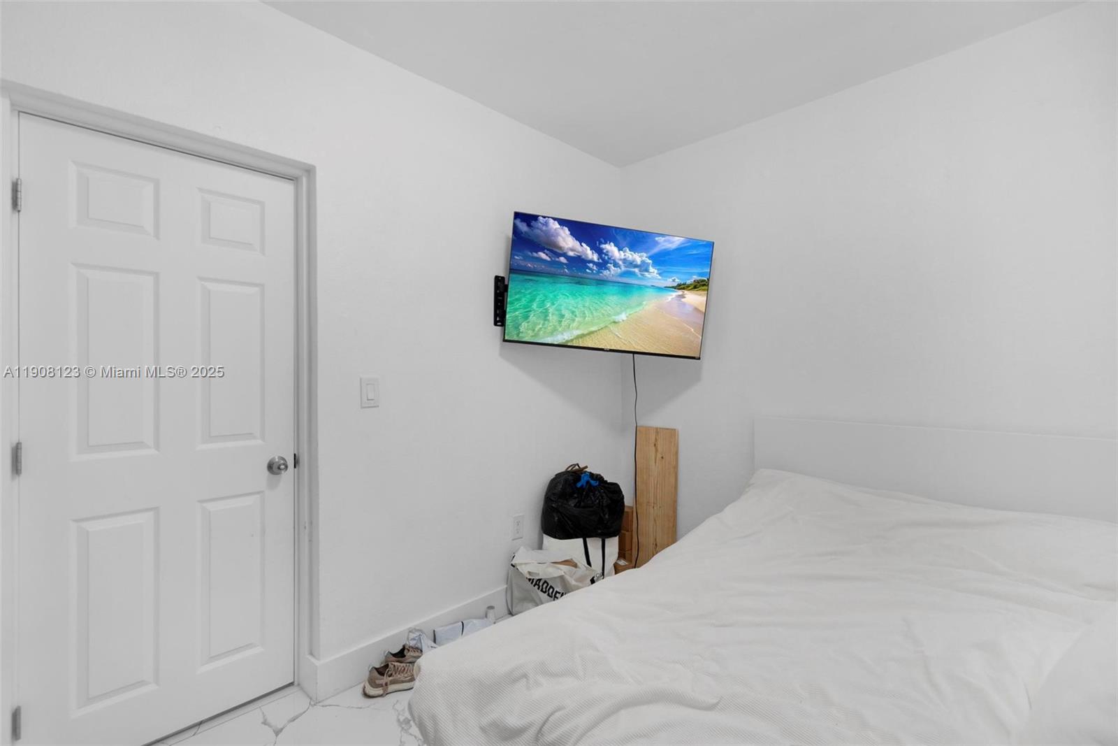 E J CARTERS - Residential Income