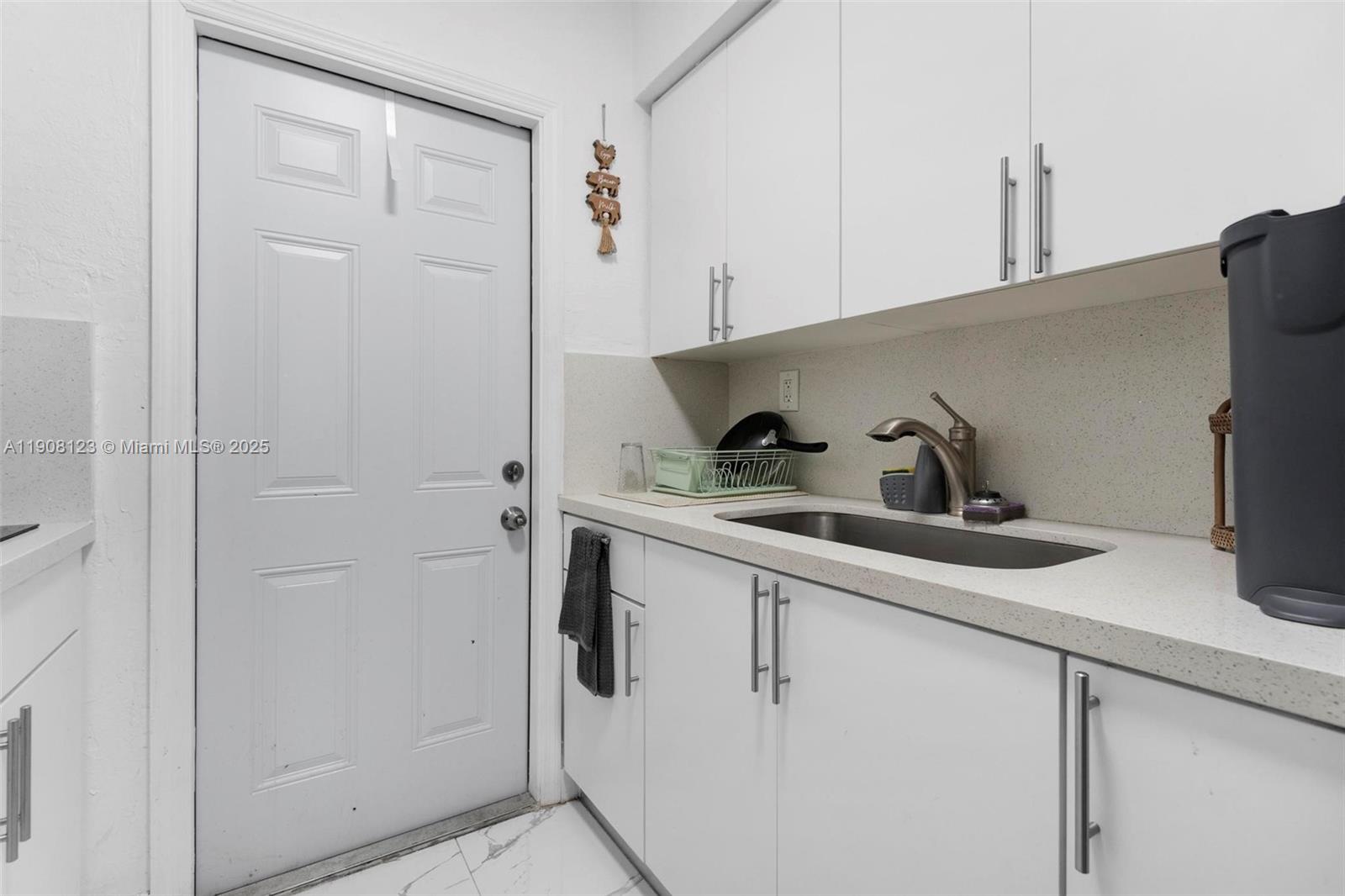 E J CARTERS - Residential Income