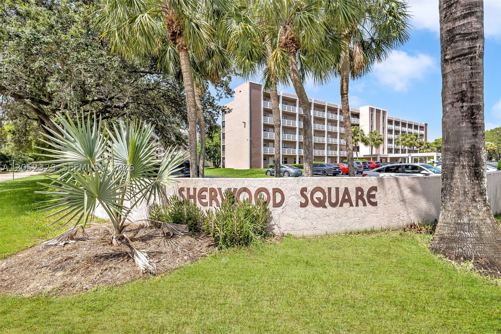 1100 NW 87th Ave 307, Coral Springs FL 33071