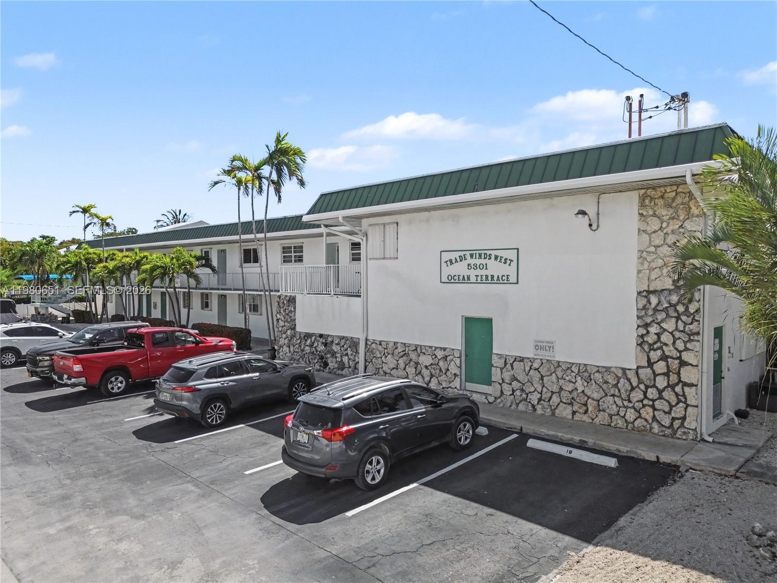 TRADE WINDS WEST - Residential