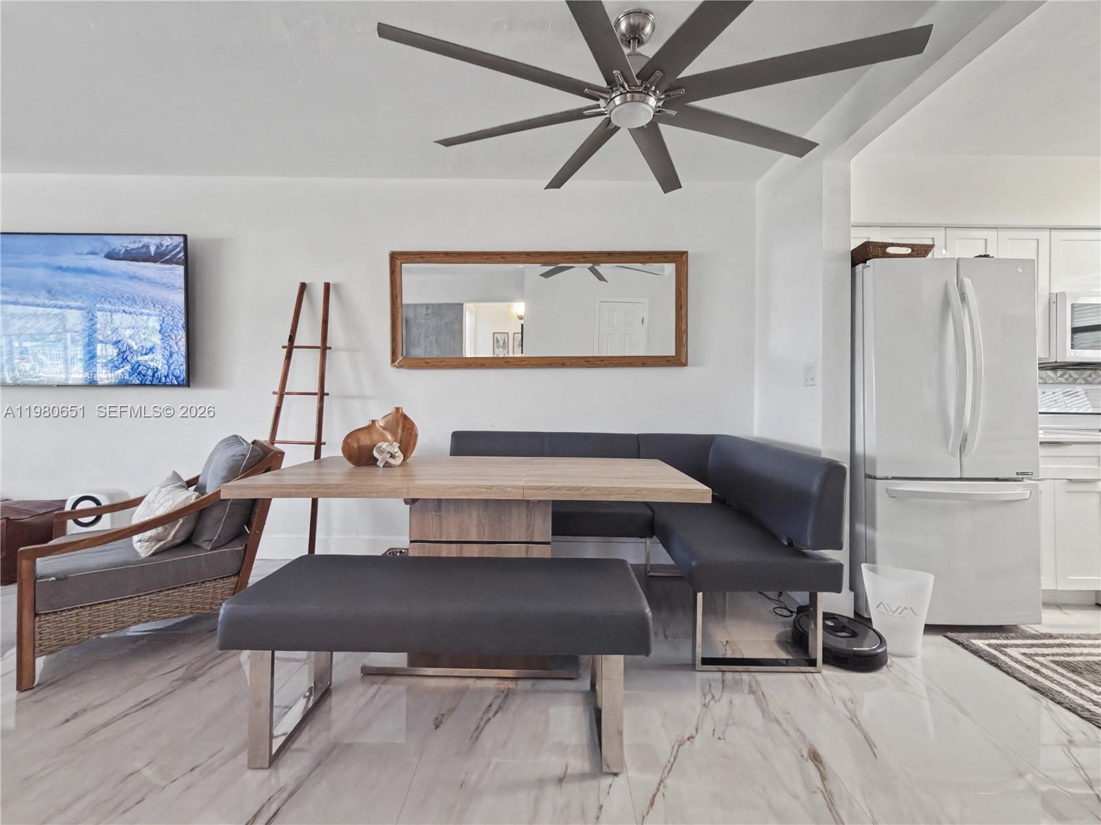 TRADE WINDS WEST - Residential