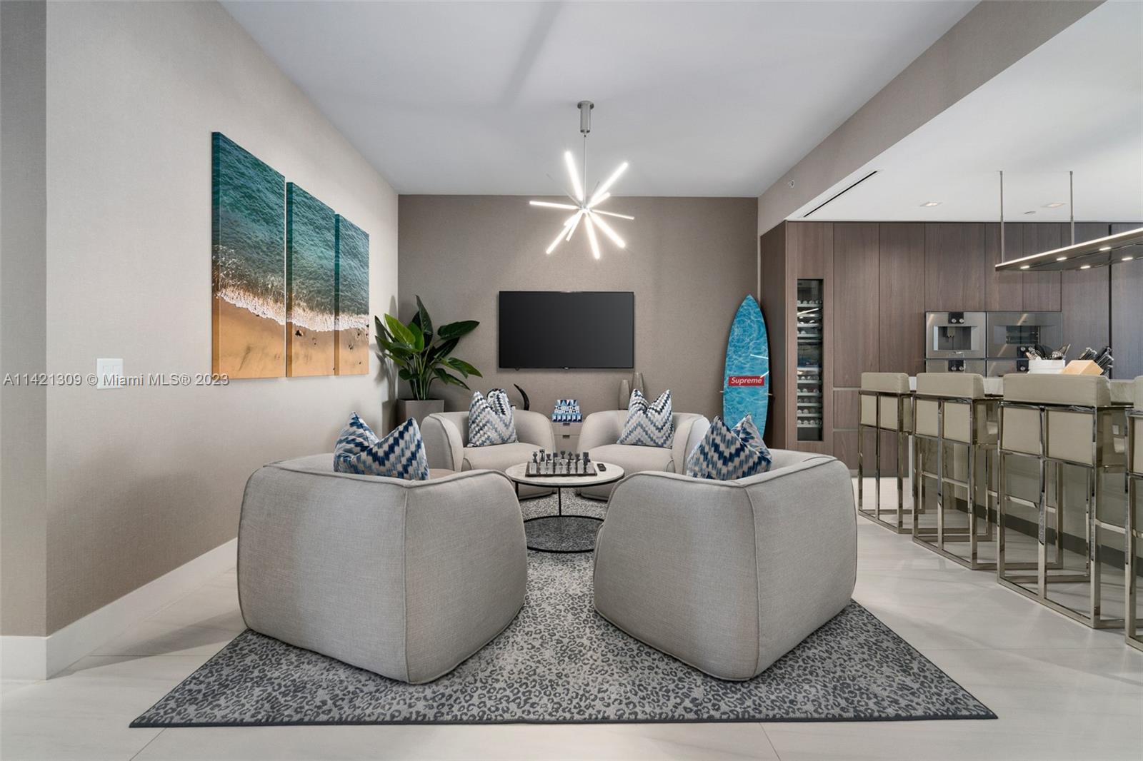 Turnberry Ocean Club - Residential