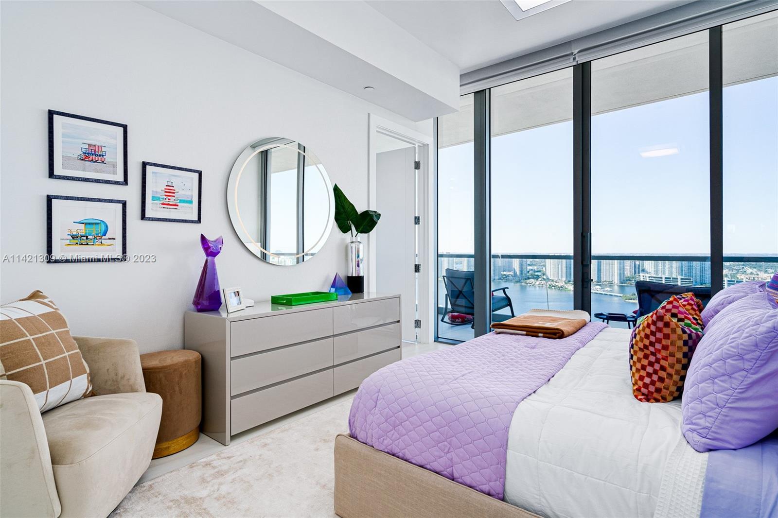 Turnberry Ocean Club - Residential