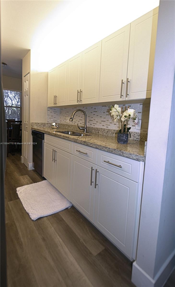 CAMBRIDGE AT CENTURY VILL - Residential